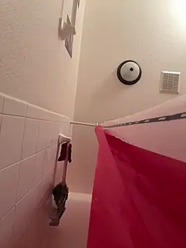 FrazierDonte96 online show from April 2026 08:06:02 PM