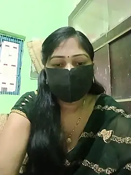 Snapshot of Pinki-girl chatting on June 2026 05:11:01 AM Pinki-girl online show from June 2026 05:11:01 AM