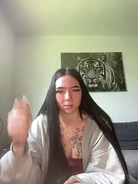 Snapshot of zoeelinks chatting on April 2026 10:16:02 AM zoeelinks online show from April 2026 10:16:02 AM