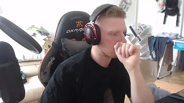 White eyebrow online show from April 2026 10:57:02 AM