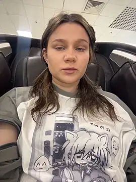 LilMisa online show from April 2026 09:32:02 AM