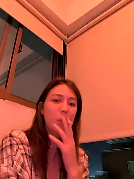 Snapshot of ulika_200419 chatting on April 2026 12:33:01 AM ulika 200419 online show from April 2026 12:33:01 AM