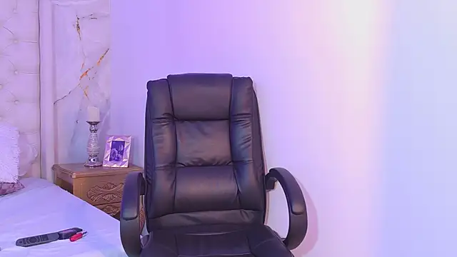 LaraBelmon online show from July 2026 02:52:02 PM