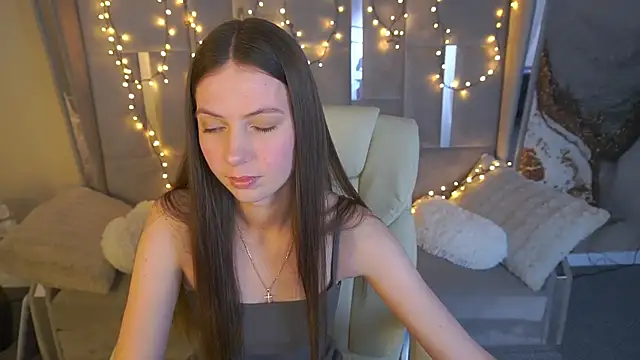 BabyLumi online show from May 2026 07:45:01 PM