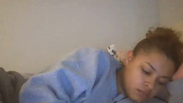 Snapshot of madzbailey chatting on June 2026 11:19:01 PM madzbailey online show from June 2026 11:19:01 PM