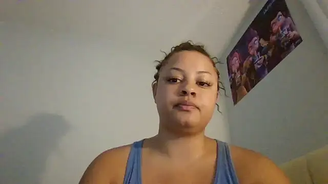 Snapshot of madzbailey chatting on July 2026 02:13:02 AM madzbailey online show from July 2026 02:13:02 AM