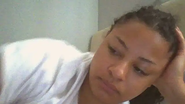 Snapshot of madzbailey chatting on July 2026 01:04:01 PM madzbailey online show from July 2026 01:04:01 PM