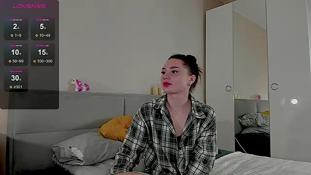 Snapshot of Aphrodite_Portman chatting on May 2026 02:07:02 AM Aphrodite Portman online show from May 2026 02:07:02 AM