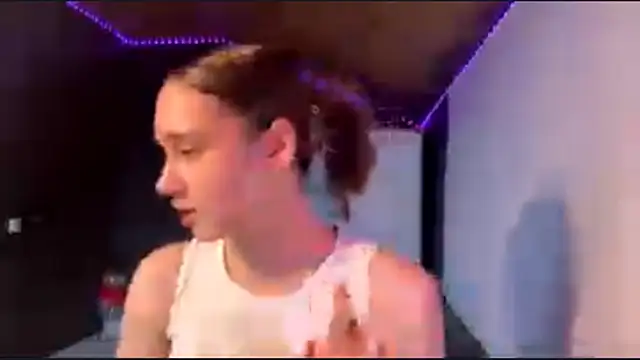 Snapshot of CoreenGau chatting on April 2026 11:17:01 AM CoreenGau online show from April 2026 11:17:01 AM