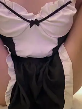 Queenn2kk5 online show from April 2026 08:01:02 AM