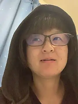 HiRo0402 online show from April 2026 12:58:02 PM