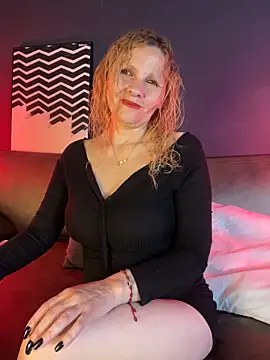 EvangelineLove  online show from June 2026 08:10:02 PM