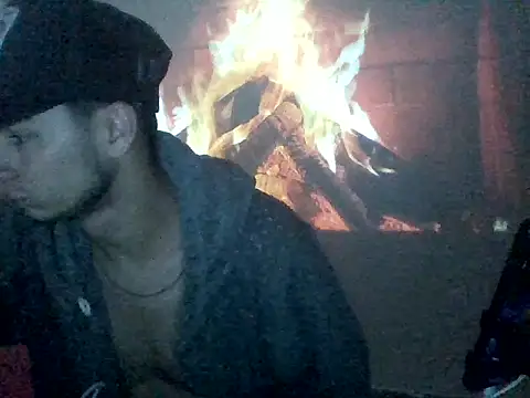 manulito260 online show from August 2026 09:06:02 PM
