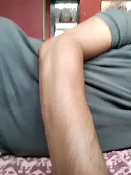 JamesKbond online show from April 2026 11:52:02 AM