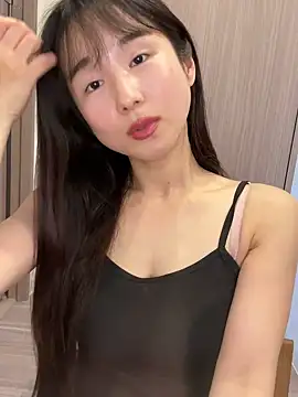 Snapshot of Hinako_0012 chatting on May 2026 04:08:01 AM Hinako 0012 online show from May 2026 04:08:01 AM