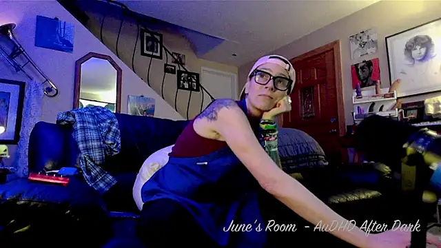 juneafterhours online show from April 2026 03:11:01 AM