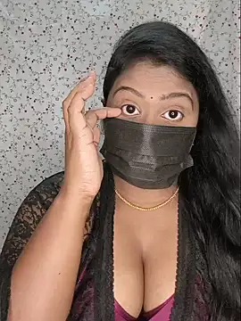 Romantic Woman online show from May 2026 06:38:01 PM