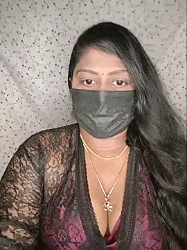 Romantic Woman online show from July 2026 05:26:02 PM