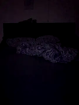 Snapshot of Blondibaby chatting on April 2026 06:59:02 PM Blondibaby online show from April 2026 06:59:02 PM