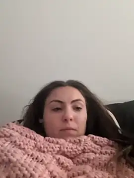 alwayswettt online show from April 2026 09:57:02 PM