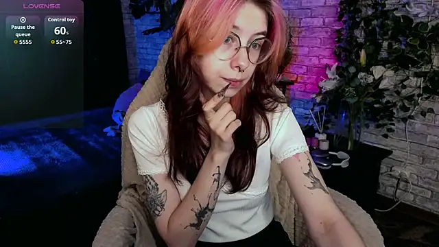 Alice Nyx online show from June 2026 08:40:02 PM