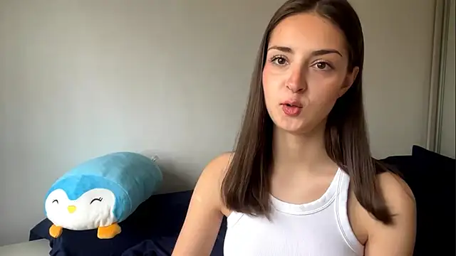 Snapshot of Rita_Sargoni chatting on May 2026 12:21:02 PM Rita Sargoni online show from May 2026 12:21:02 PM