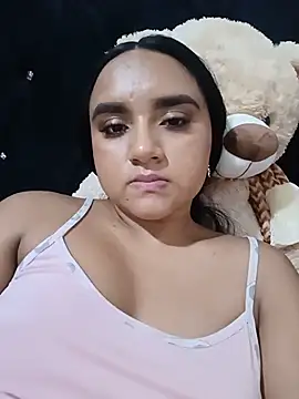 Valentina Narvaez online show from June 2026 06:45:02 PM