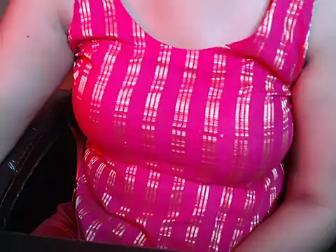 Kiarax1 online show from May 2026 05:58:02 AM