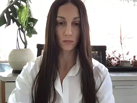 Snapshot of canduxgirl chatting on April 2026 02:37:01 PM canduxgirl online show from April 2026 02:37:01 PM