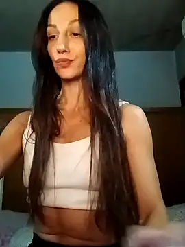Snapshot of canduxgirl chatting on April 2026 09:32:02 PM canduxgirl online show from April 2026 09:32:02 PM