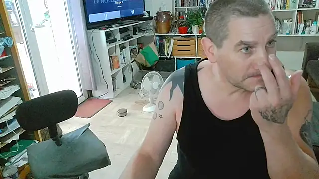 teddythebeer86 online show from July 2026 01:50:02 PM