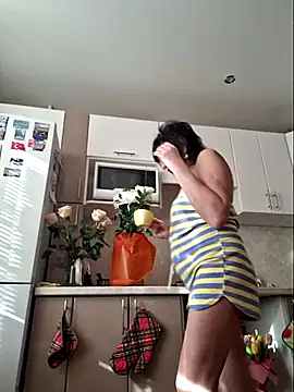 LaliaMia online show from March 2025 04:35:01 AM