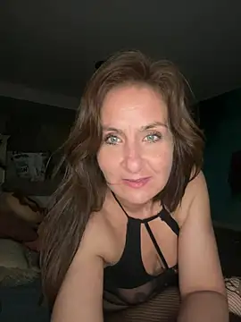 AtomicAngie online show from April 2026 08:26:01 PM