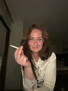 AtomicAngie online show from April 2026 09:54:01 PM