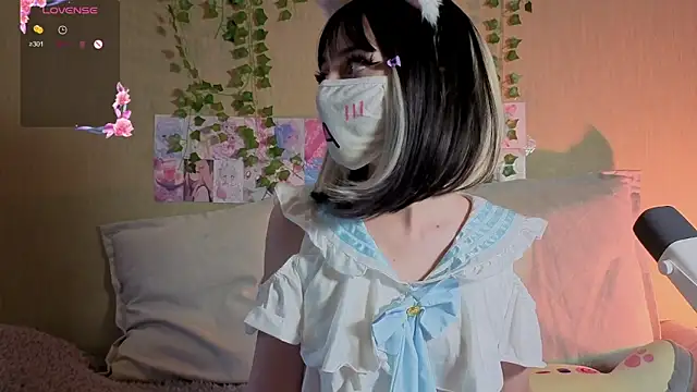 LunaNyanmi online show from June 2026 02:30:01 PM