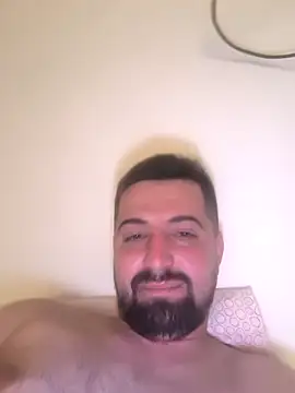 Attila2701 online show from April 2026 07:58:01 PM