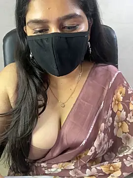 sarasofiaa  online show from May 2026 05:29:02 PM