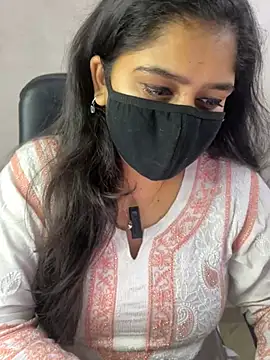 sarasofiaa  online show from June 2026 03:47:01 PM