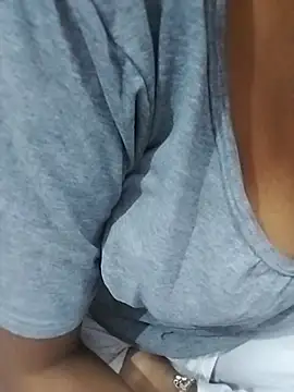 Kajal-hot11 online show from April 2026 05:48:02 PM