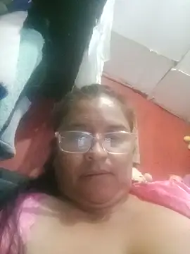 Pato-Andrea26 online show from May 2026 03:30:02 PM