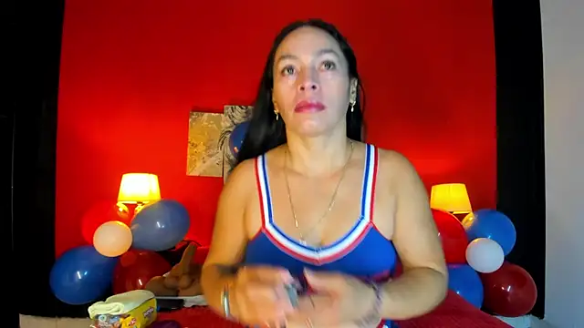 Snapshot of LucianaMadura1 chatting on July 2026 10:54:02 AM LucianaMadura1 online show from July 2026 10:54:02 AM