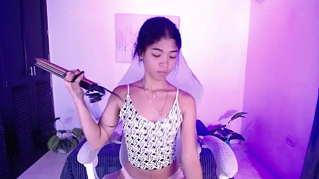 Jully dreams online show from May 2026 04:14:02 PM