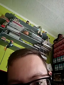 zsolt1910 online show from April 2026 09:18:01 AM