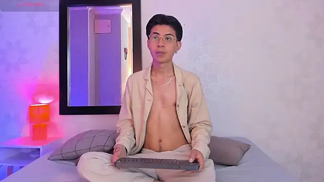 youn rider online show from May 2026 08:07:01 PM