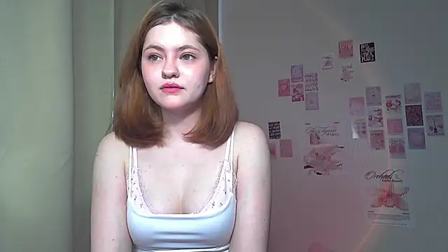 lexie foxx online show from April 2026 12:00:02 PM