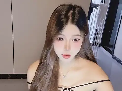 Snapshot of KaKa-01 chatting on April 2026 06:19:01 AM KaKa-01 online show from April 2026 06:19:01 AM