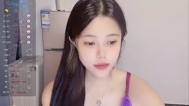 Snapshot of KaKa-01 chatting on May 2026 04:40:01 AM KaKa-01 online show from May 2026 04:40:01 AM