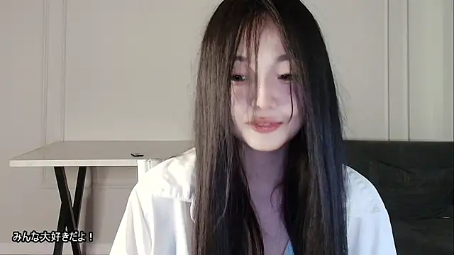 Snapshot of lissa_meiji chatting on April 2026 10:04:01 PM lissa meiji online show from April 2026 10:04:01 PM