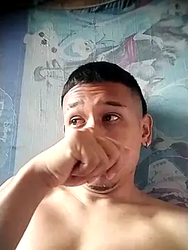 Snapshot of _Morenoo_Col_17cm chatting on April 2026 03:50:01 PM Morenoo Col 17cm online show from April 2026 03:50:01 PM