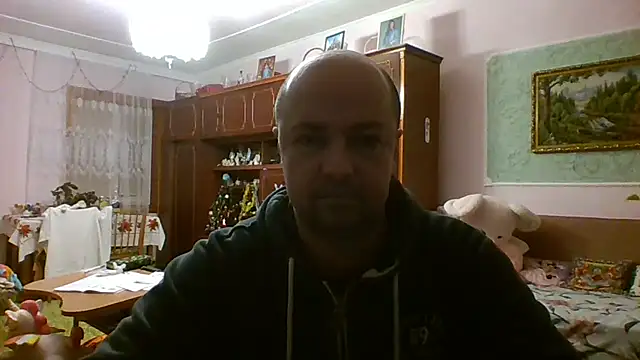 Luceriusbigass online show from December 2025 05:54:02 PM